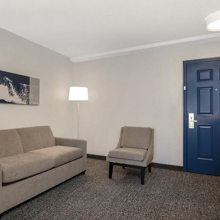 Spark By Hilton Orangeburg Exterior photo