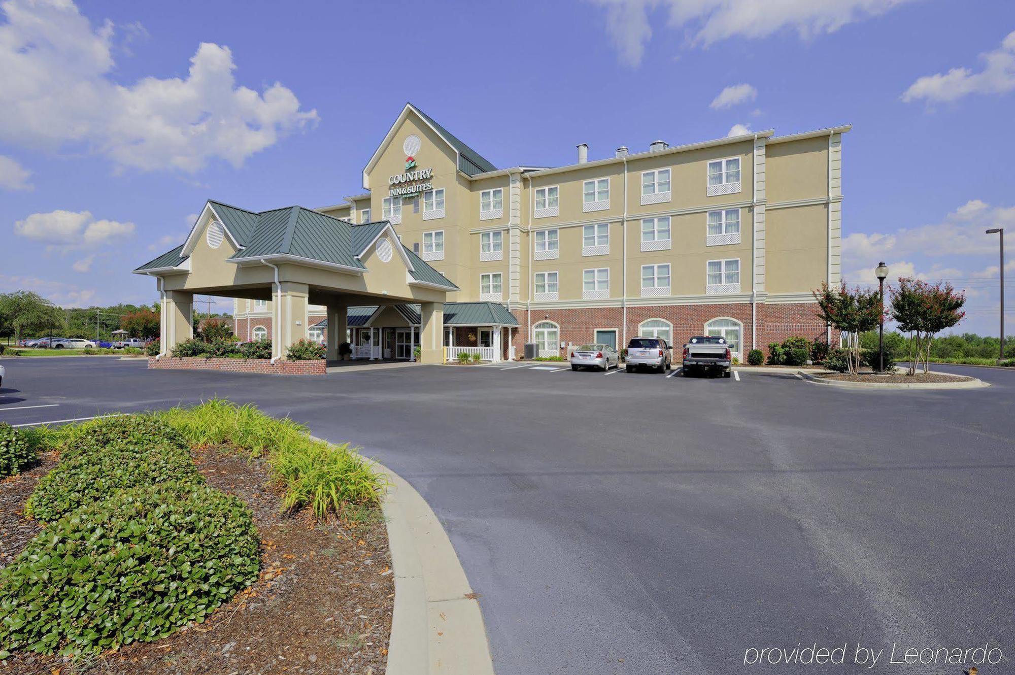 Inn At Orangeburg Exterior photo